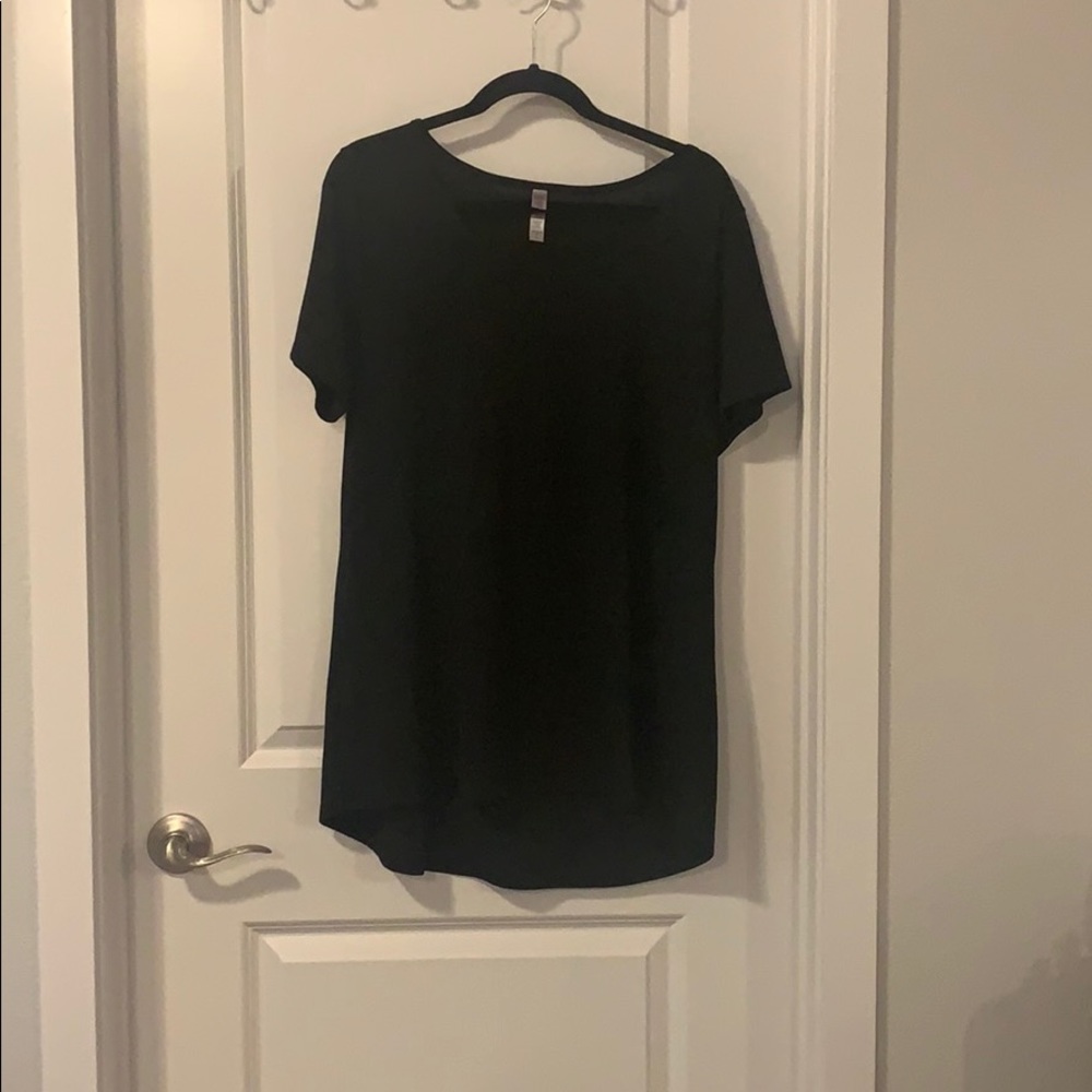 LulaRoe Classic T
